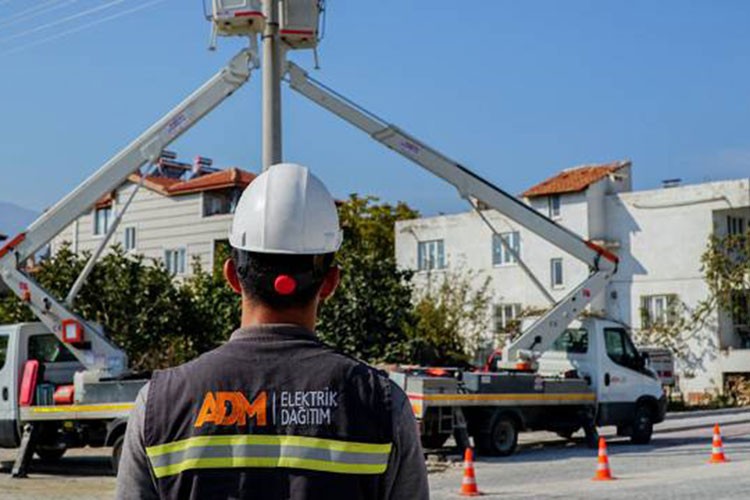 Elektrik sayaçlarını uydu üzerinden okuyacak yeni proje