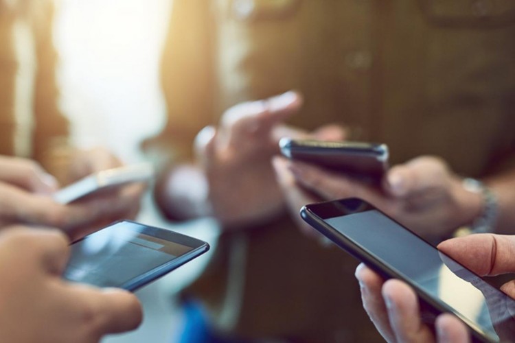 Bayramda cep telefonuyla 21,6 milyar dakika görüşme yapıldı