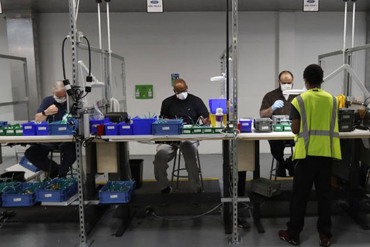 ABD'de istihdam, ekimde beklentileri aştı