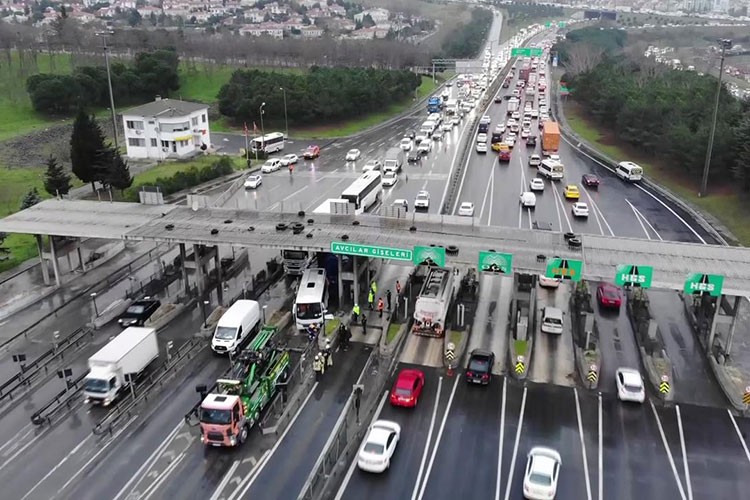 Avcılar gişelerinden otoyola giriş ve çıkışlar kapatılacak