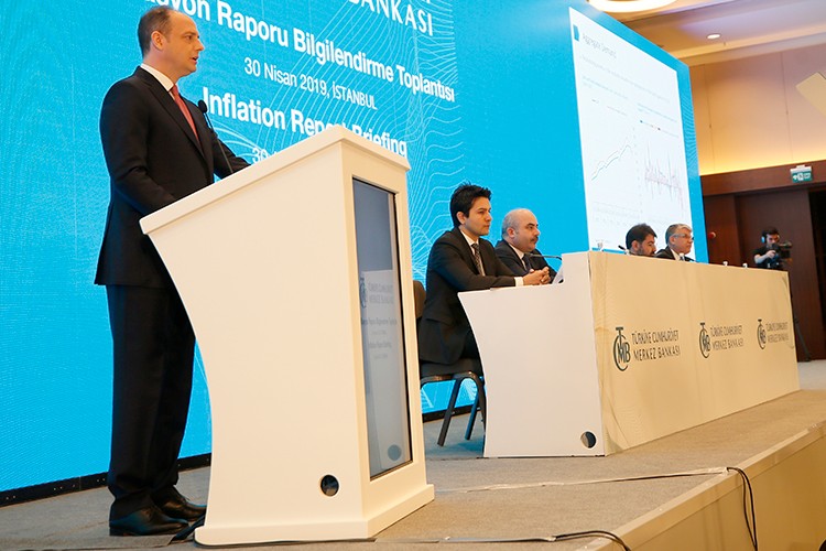 Enflasyon tahmini sabit