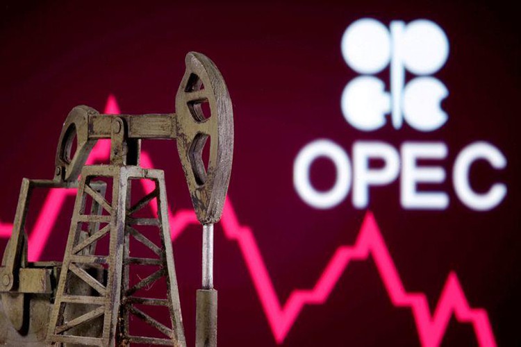 7 OPEC+ üyesi, petrol üretimini 88 bin varil artıracak