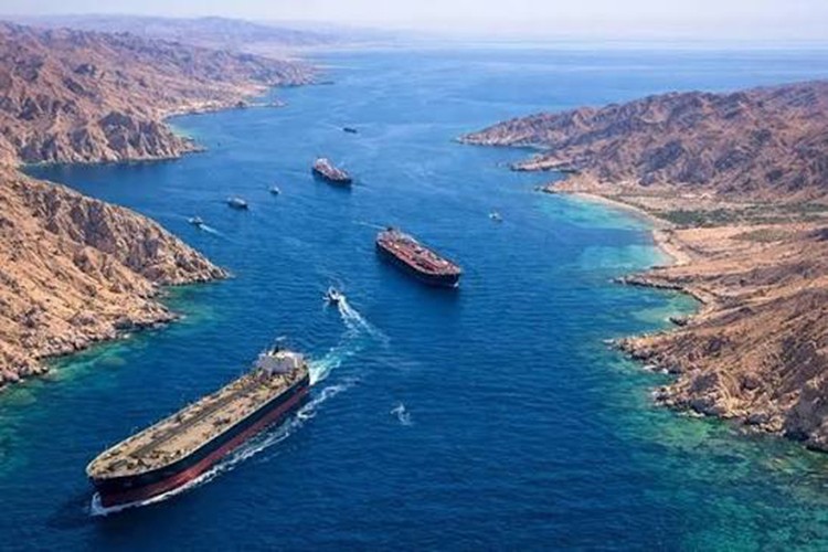 İran ile Umman Hürmüz geçişi konusunda anlaştı