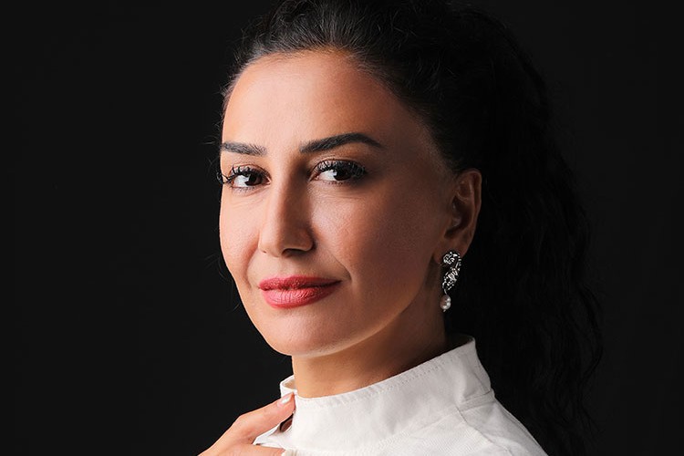 Babasının Kızı: "Eda Doğanay"