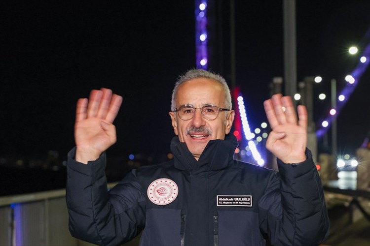 "Köprümüz eskisine göre çok daha güçlü ve dayanaklı olacak"