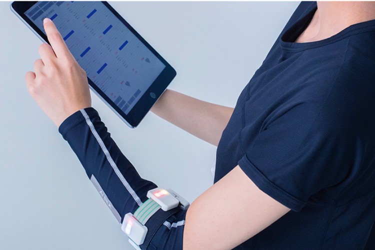 Epson, akıllı kumaş üretimi için AI Silk'e yatırım yaptı