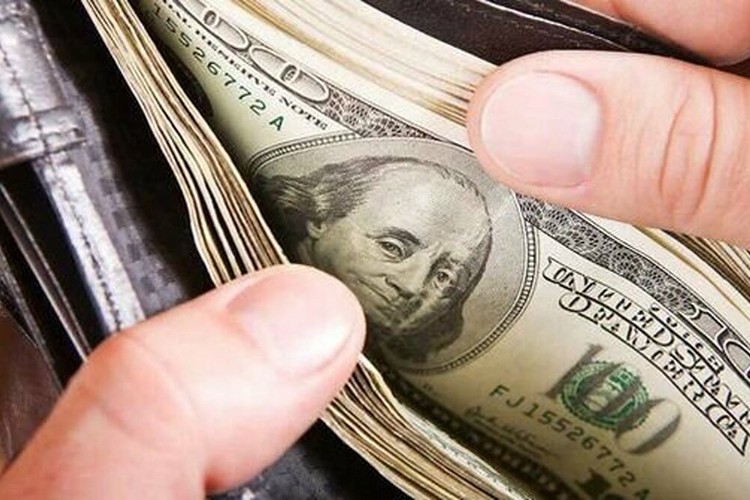 Dolar'da hareket sürüyor...