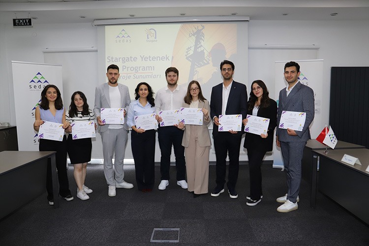 "Stargate Yetenek Programı" öğrencileri sertifikalarını aldı