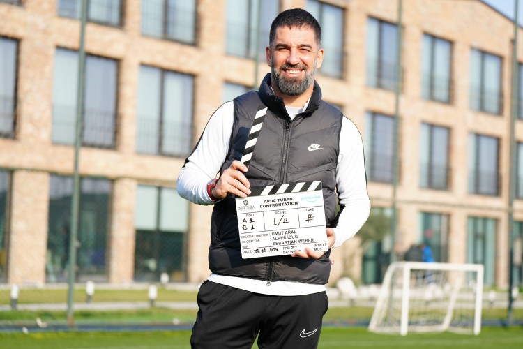 Prime Video, Arda Turan'ın Başarısını ve Kendisiyle Yüzleşmesini İnceleyen İlk Türk Original Belgeselinin Çekimlerine Başladı