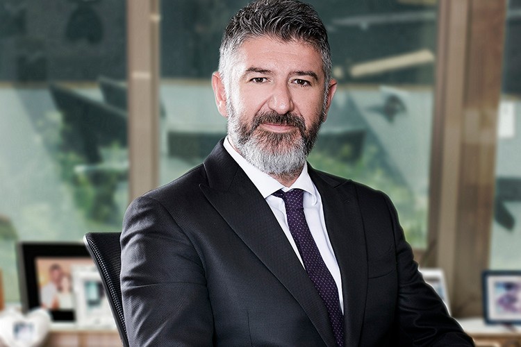 "Faiz indirimi şart"