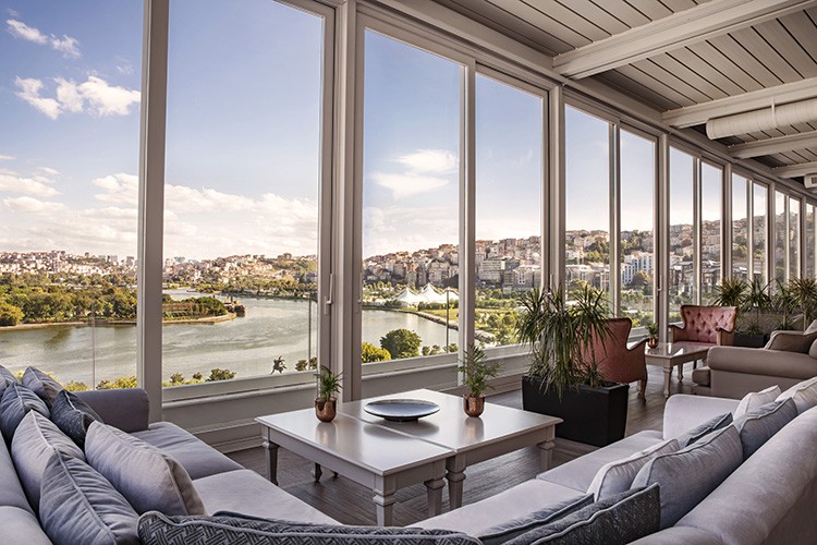 Avrupalı turist geri döndü