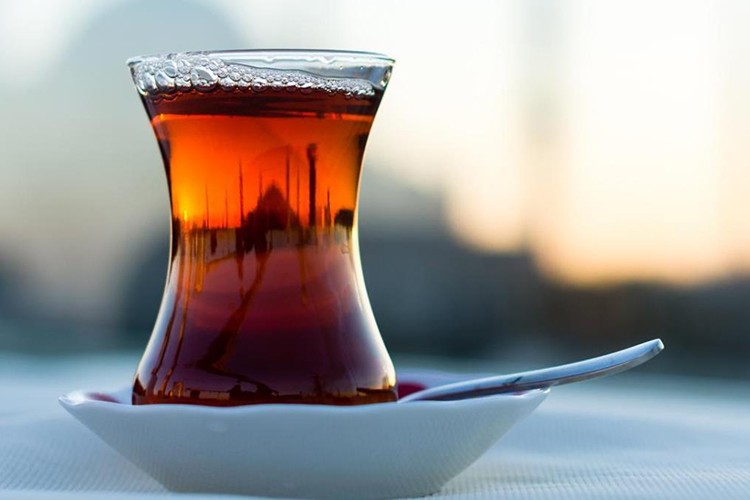 Çaya zam eli kulağında