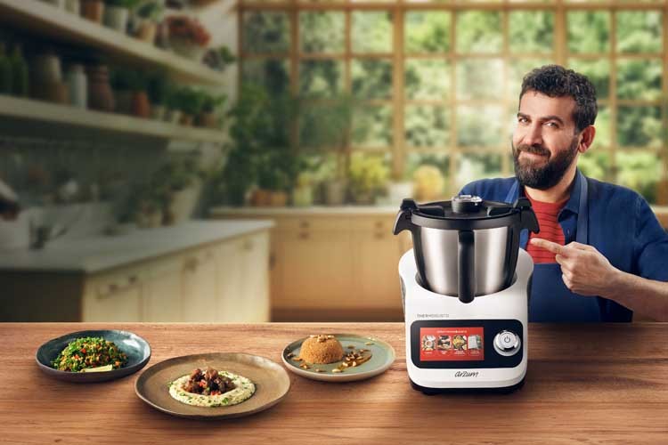 Arzum, Thermogusto'yu ödüllü şef Maksut Aşkar ile tanıttı