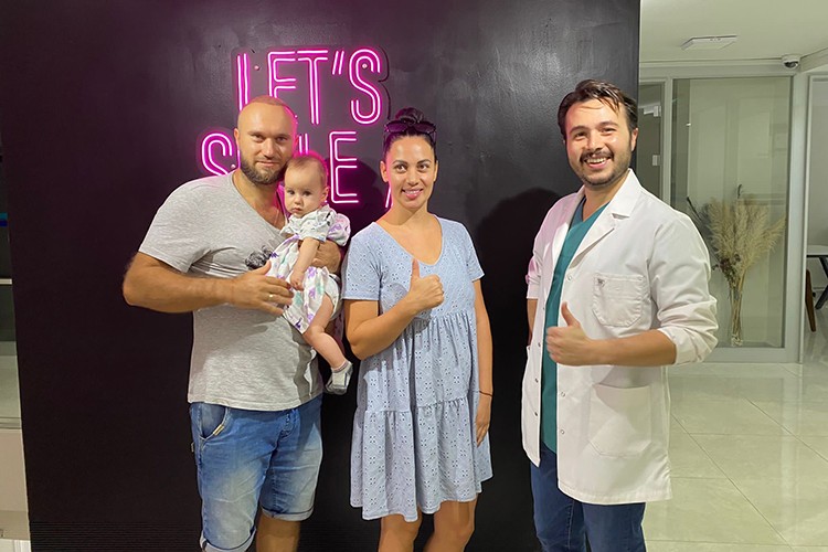 Araplar Kıvanç Tatlıtuğ, Burak Özçivit gibi gülmek İstiyor