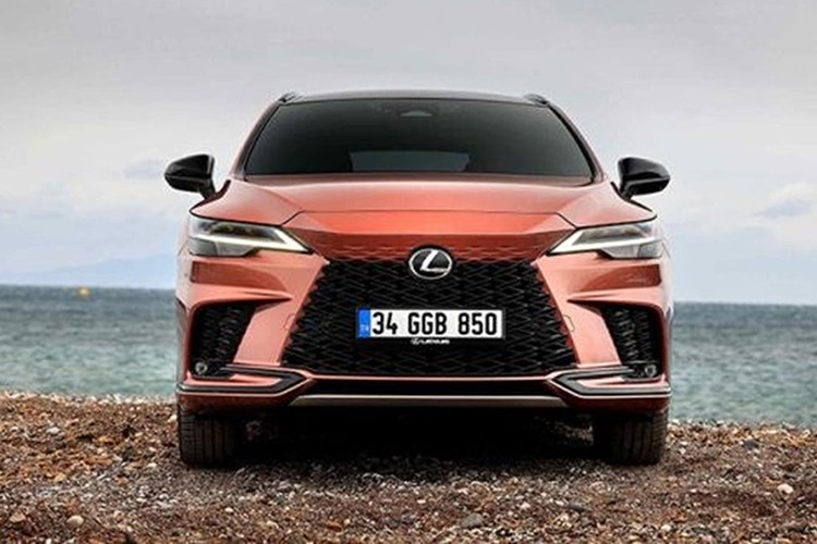 Lexus, Avrupa'da satışlarını artırdı