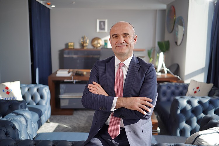 Fimple'ın yenilikçi bankacılık platformunu seçti