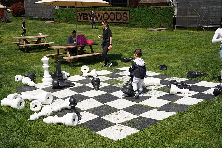 Çocuklar YBY Woods Çocuk Şenliği'nde Buluşuyor