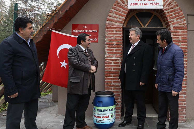 Çevre için geri dönüşüm sürüyor