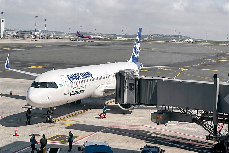 Qanot Sharq, İstanbul Havalimanı uçuşlarına başladı