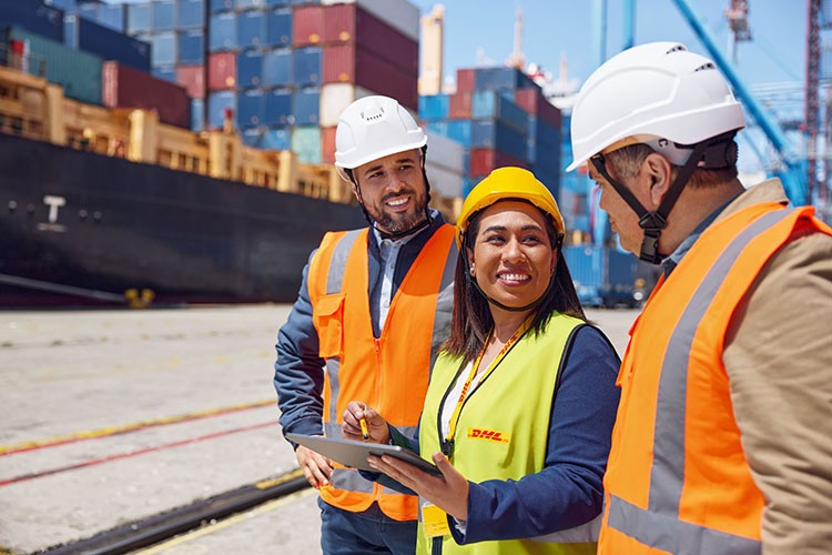 Lojistik sektörünün yeteneklerini dünyaya açıyor