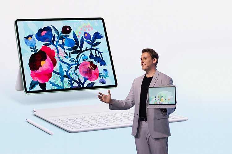 Huawei yeni amiral gemilerini tanıttı