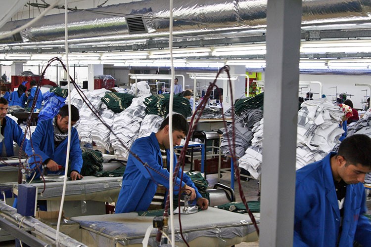 Medikal tekstil ihracatı düştü, konfeksiyon ihracatı arttı