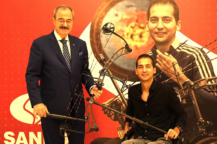 Milli Okçu Yiğit Caner Aydın'ın ana sponsoru oldu