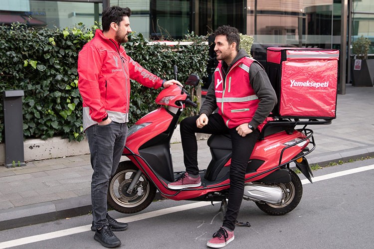 Yaz kampanyasıyla indirimli alışveriş imkanı sunuyor