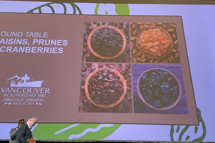 Dünya Kuru ve Kabuklu Meyve sektörünün en büyük organizasyonu Kanada'da gerçekleşti