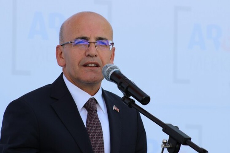 Türkiye'de asgari ücret düşük değildir