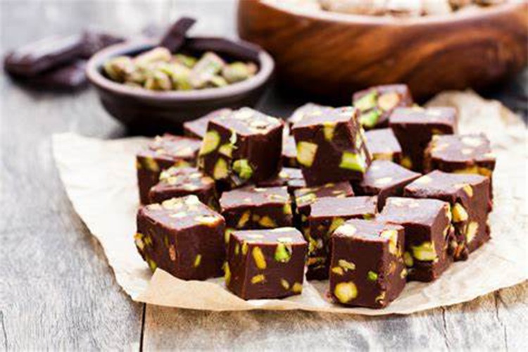 Çikolatanızı evde yapın