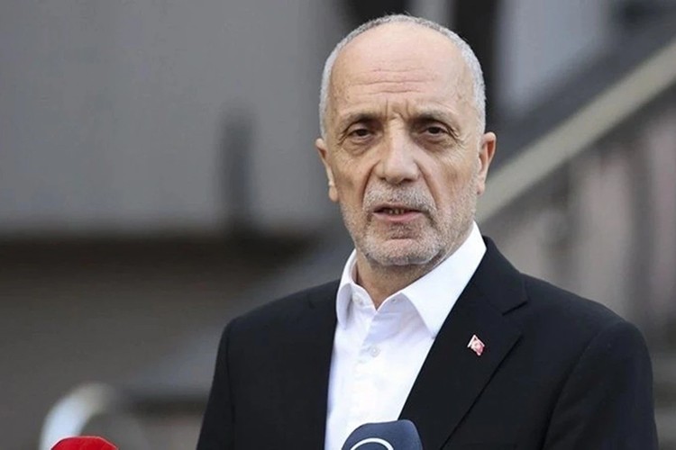 "Yönetmelik değişmezse biz aynı noktadayız. Biz katılmıyoruz"