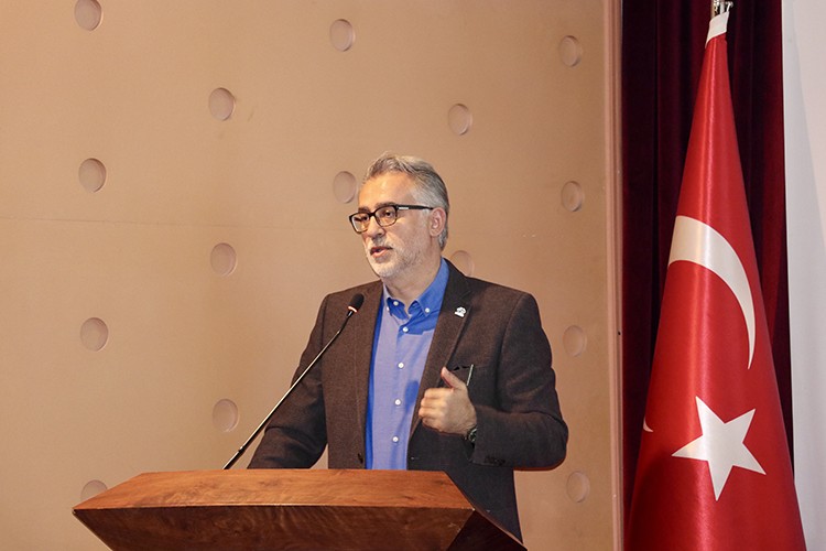 SEDDK Başkanı Eroğlu, Trabzon TSO'nun üyeleriyle bir araya geldi