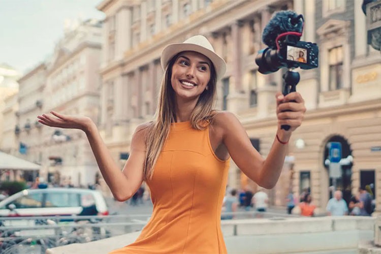 "Influencer"lara yönelik eğitimin ikincisi 9 Ocak'ta yapılacak