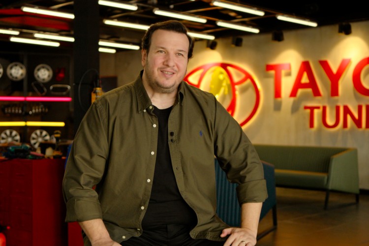 EVLİ ÇİFT KOMEDİSİ KAHKAHA TUFANI ESTİRECEK! ŞAHAN GÖKBAKAR'DAN 'ERDAL İLE ECE'…