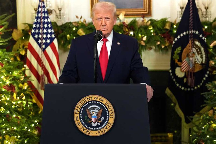 "Ekonomimizi yıkımın eşiğinden geri getiriyoruz"