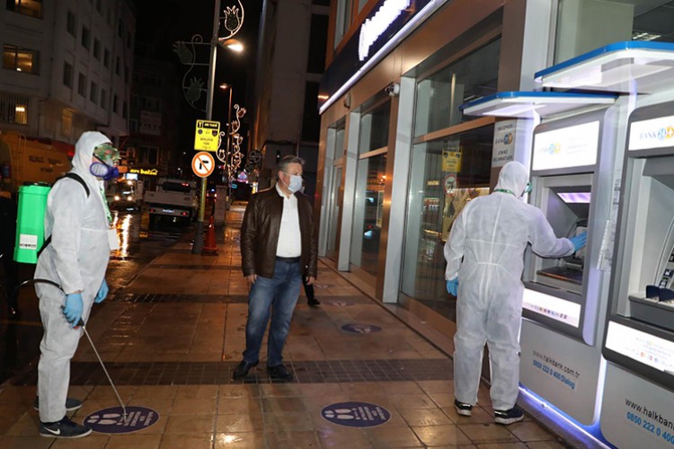 İlçe baştan sona temizlendi