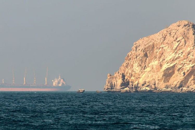 Küresel gerilim yerel sarsıntı