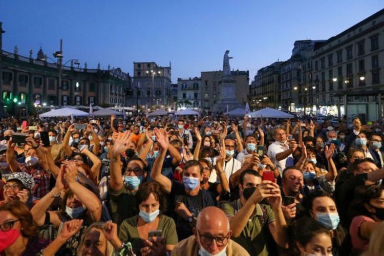 İtalya yerel seçimlere gidiyor