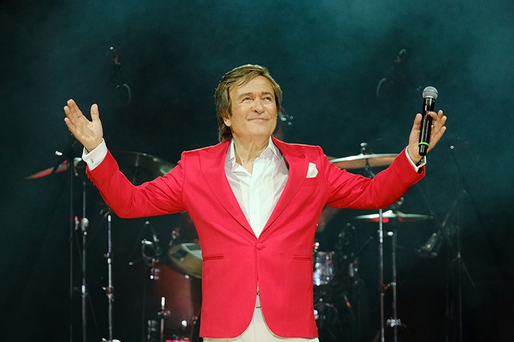 Erol Evgin yaz turnesi başladı