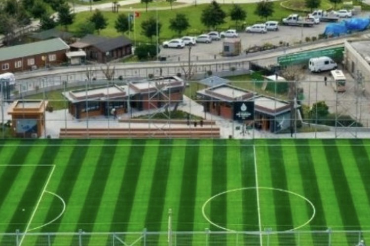 Zeytinburnu Yedikule Gençlik Spor Tesisi açıldı