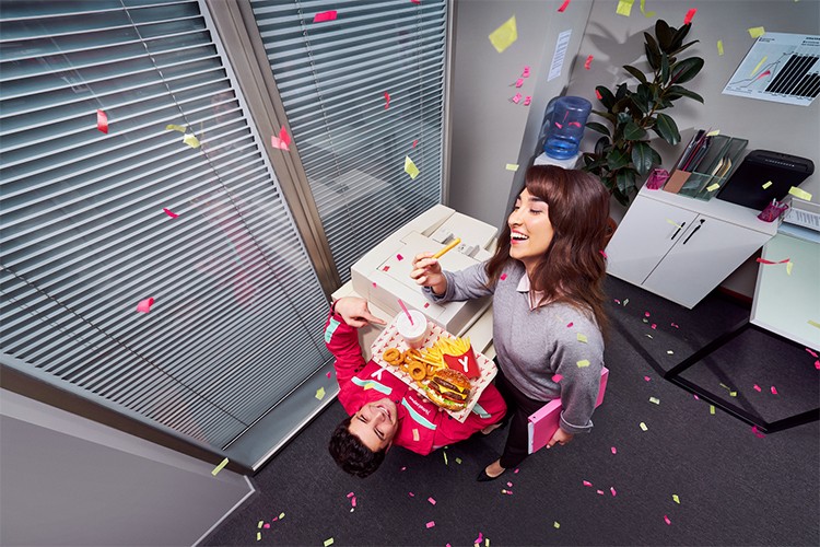 25 yıllık inovasyon yolculuğunu yeni reklam filmiyle kutluyor