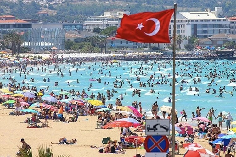 Türkiye ilk 4 Ayda 12,7 milyon turist ağırladı