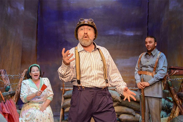 Edirne Devlet Tiyatrosu'nda bu ay iki oyun sahnelenecek