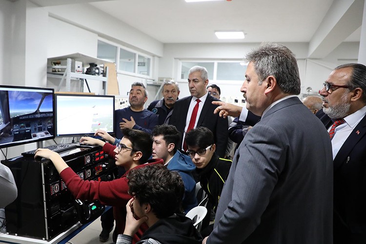 Eskişehir Havacılık Lisesi incelendi
