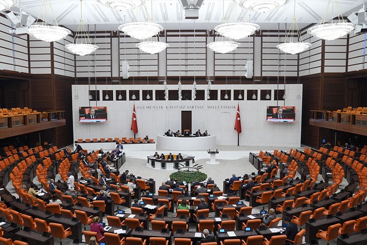 Ekonomiye ilişkin düzenlemeler içeren kanun kabul edildi