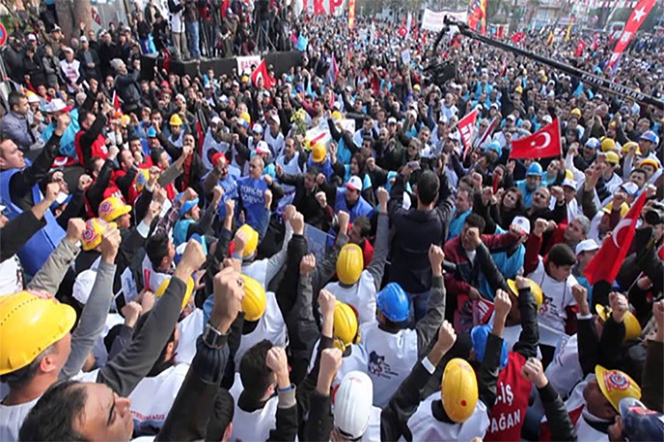 14 milyon işçiden 2 milyonu sendikalı
