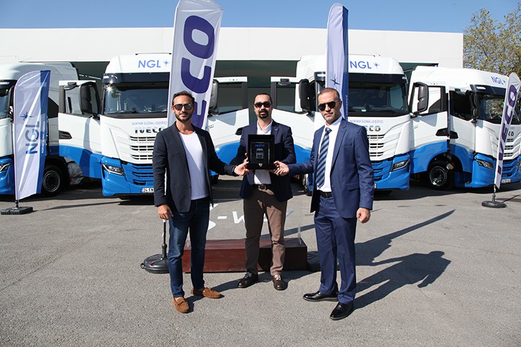 NGL filosunu yeni Iveco S-Way çekicilerle güçlendiriyor