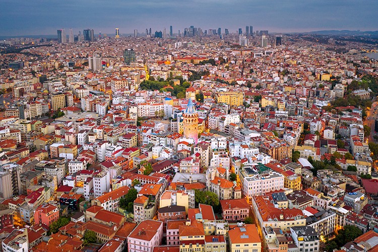 İstanbul'da 20 yaş üzeri  3,1 milyon konut var
