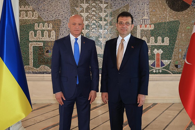 Ekrem İmamoğlu Gennadiy Trukhano'yu ağırladı